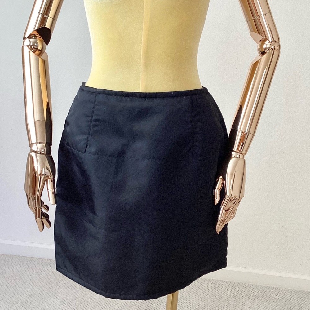 Dolce & Gabbana Black Nylon Mini Skirt SZ 6